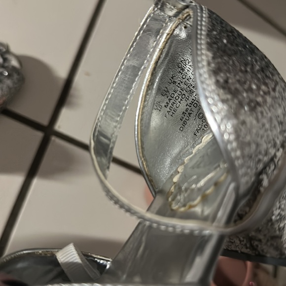 Sale perfect condition - Picture 3 of 5